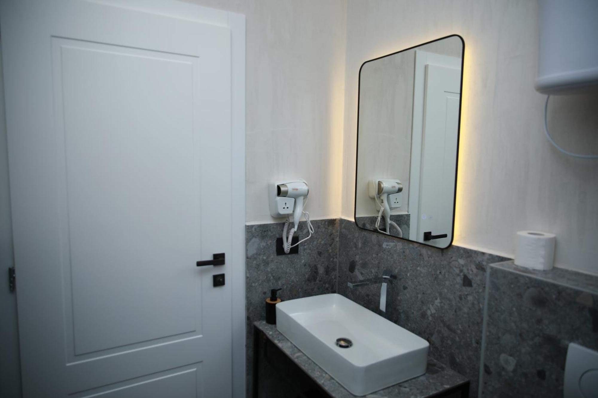 Hotel Scutari Szkodra Zewnętrze zdjęcie